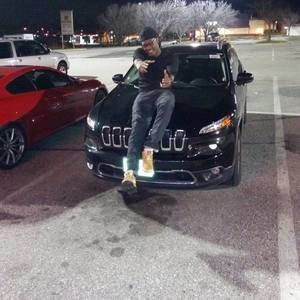 Meet your Posher, Chuck